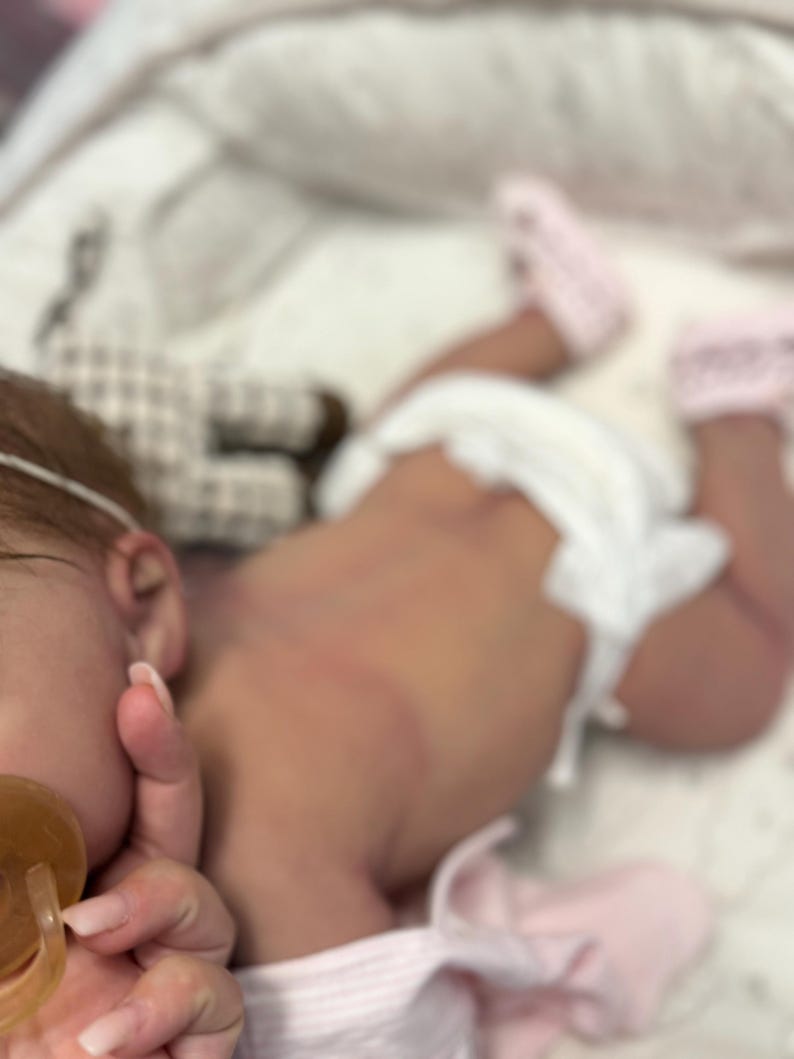 Reborn silicone baby (with bottle feeding system)