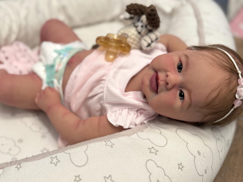 Reborn silicone baby (with bottle feeding system)