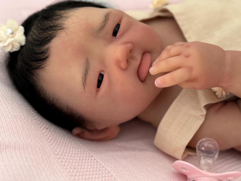 Ready to Ship Reborn Baby Girl – Realistic Asian Newborn – OOAK – Handcrafted Art Doll – 56 cm
